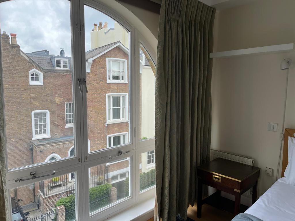 Serene Townhouse With Parking لندن المظهر الخارجي الصورة