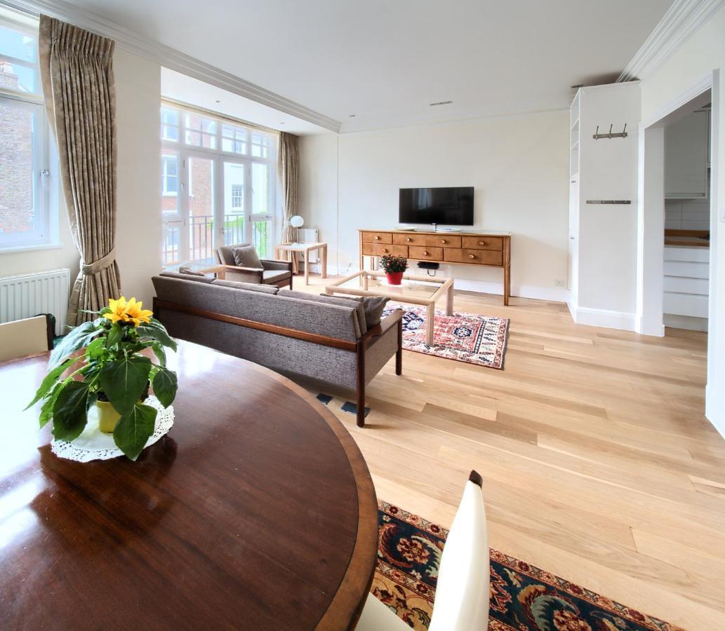 Serene Townhouse With Parking لندن المظهر الخارجي الصورة